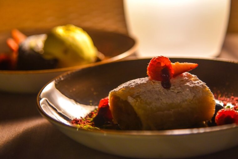 Pear and pumpkin strudel with berries