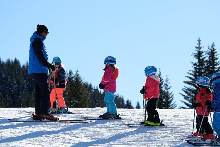 A children's ski lesson