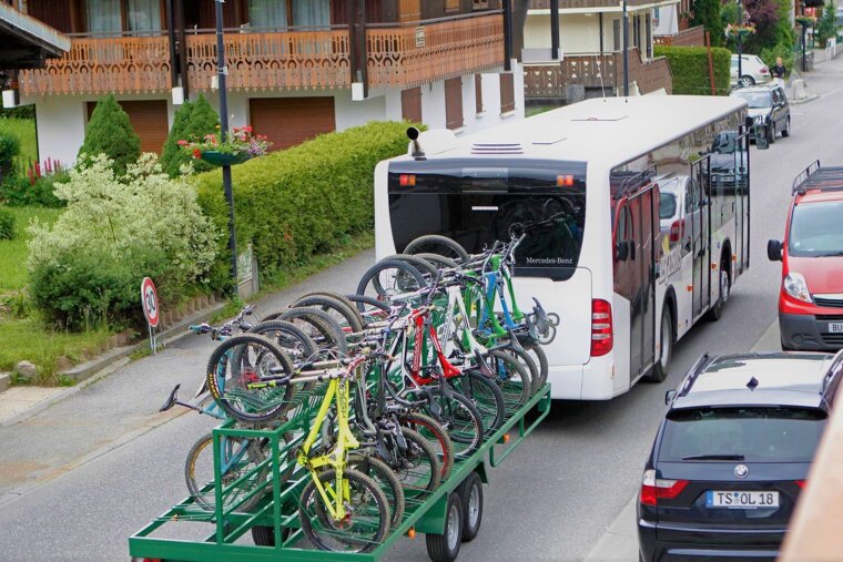 A bus in Morzine