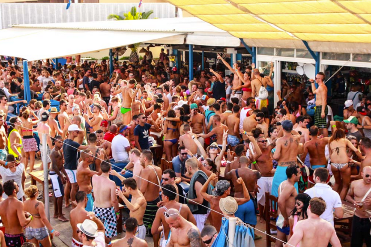 Bora Bora Ibiza Beach Club Bar Playa D En Bossa Seeibiza Com