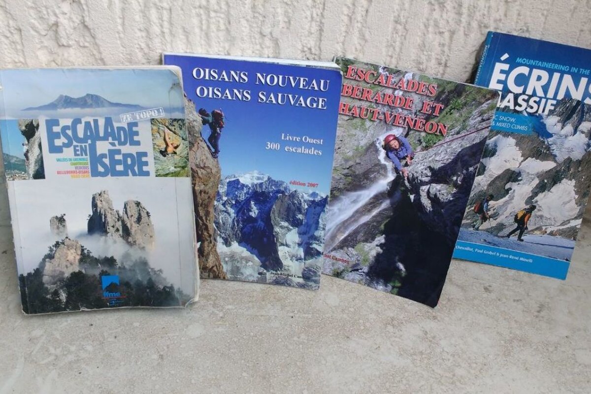 4 climbing guidebooks
