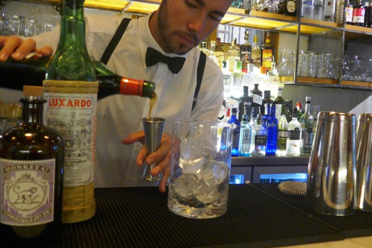 Cocktails At Bar Weyler Palma De Mallorca Seemallorca Com