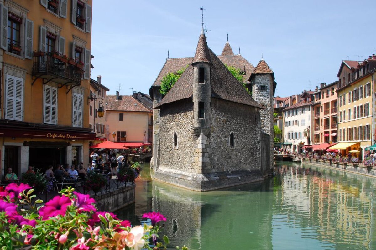 an old building in annecy