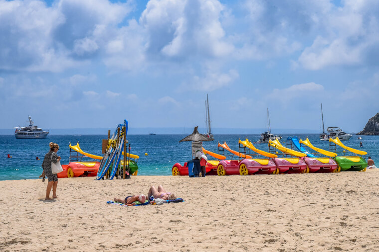 Palmanova Beach