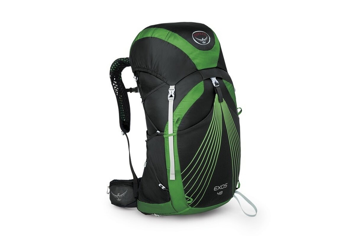 a blacka nd green rucksack