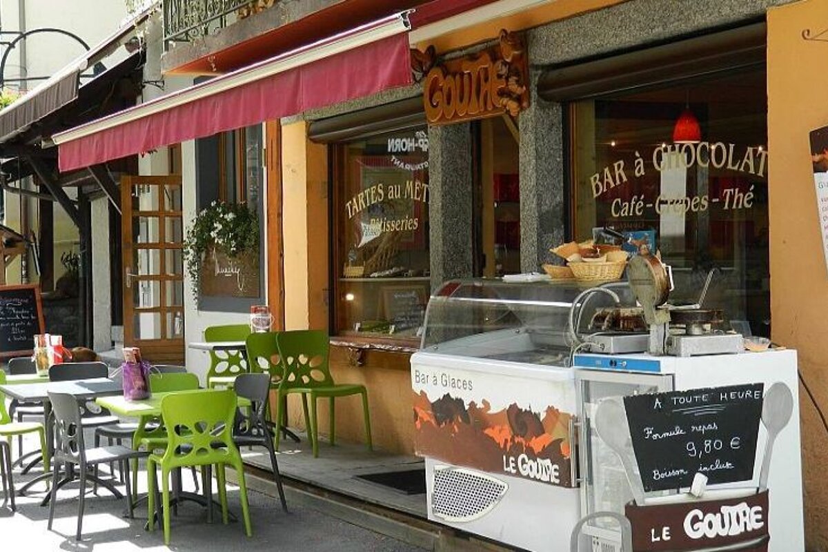 a cafe on a street in chamonix
