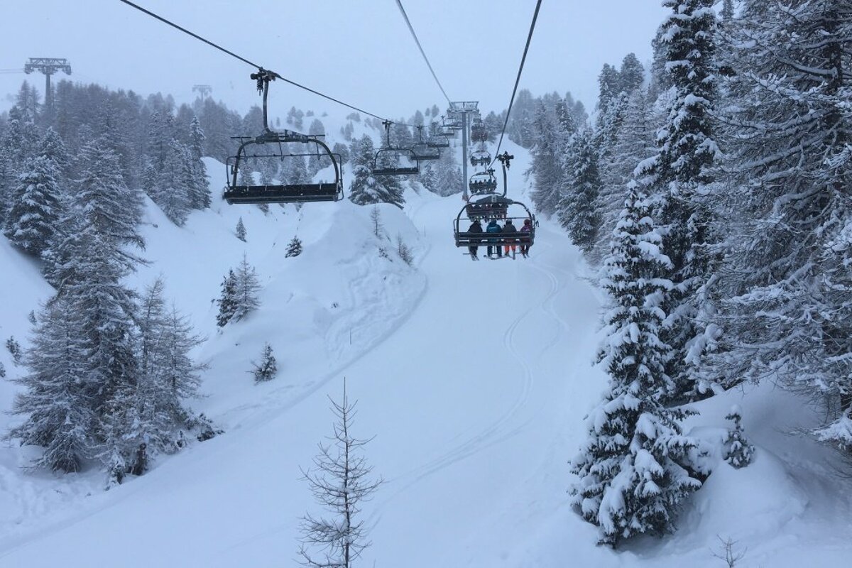 a ski lift in la plagne