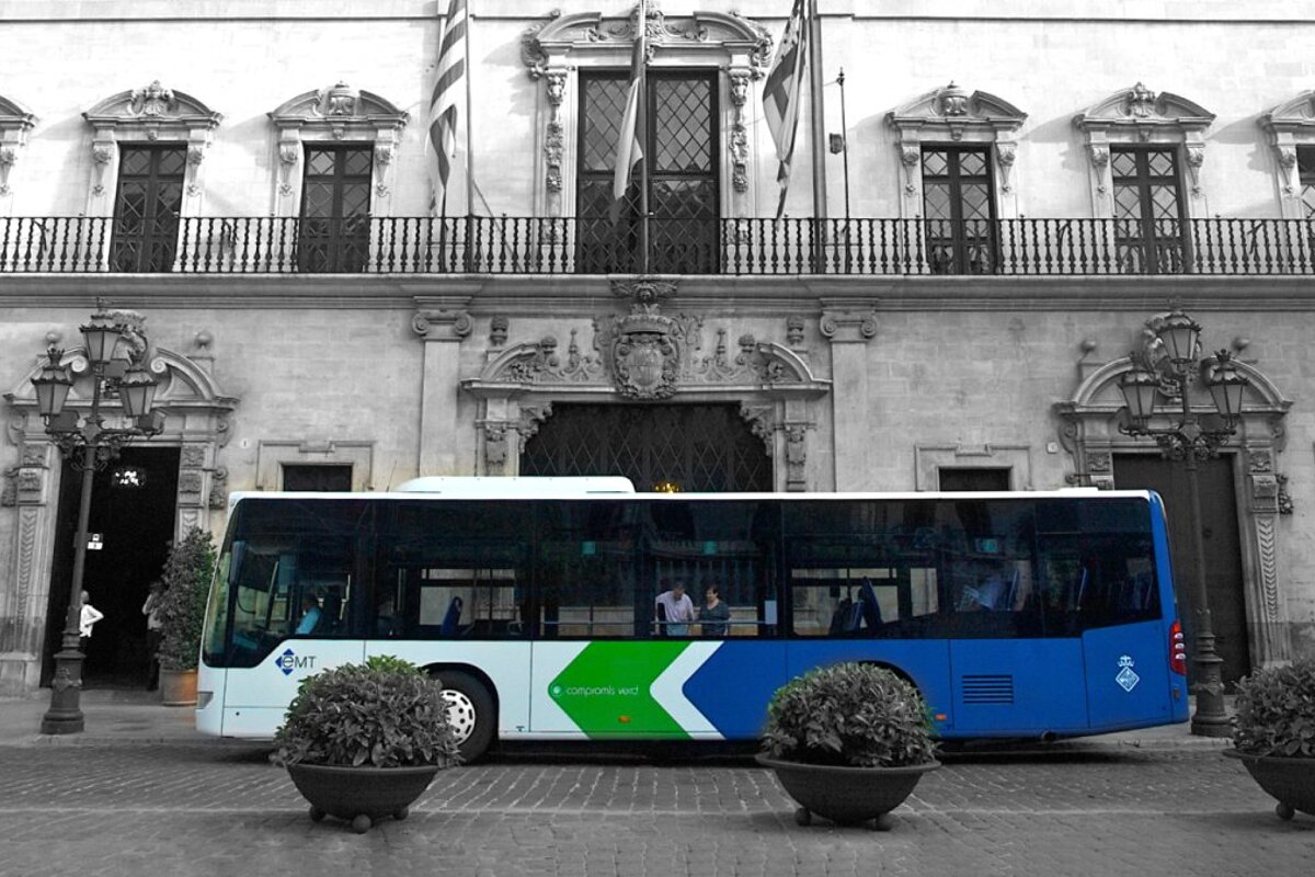 Bus Services In Mallorca Majorca Seemallorca Com