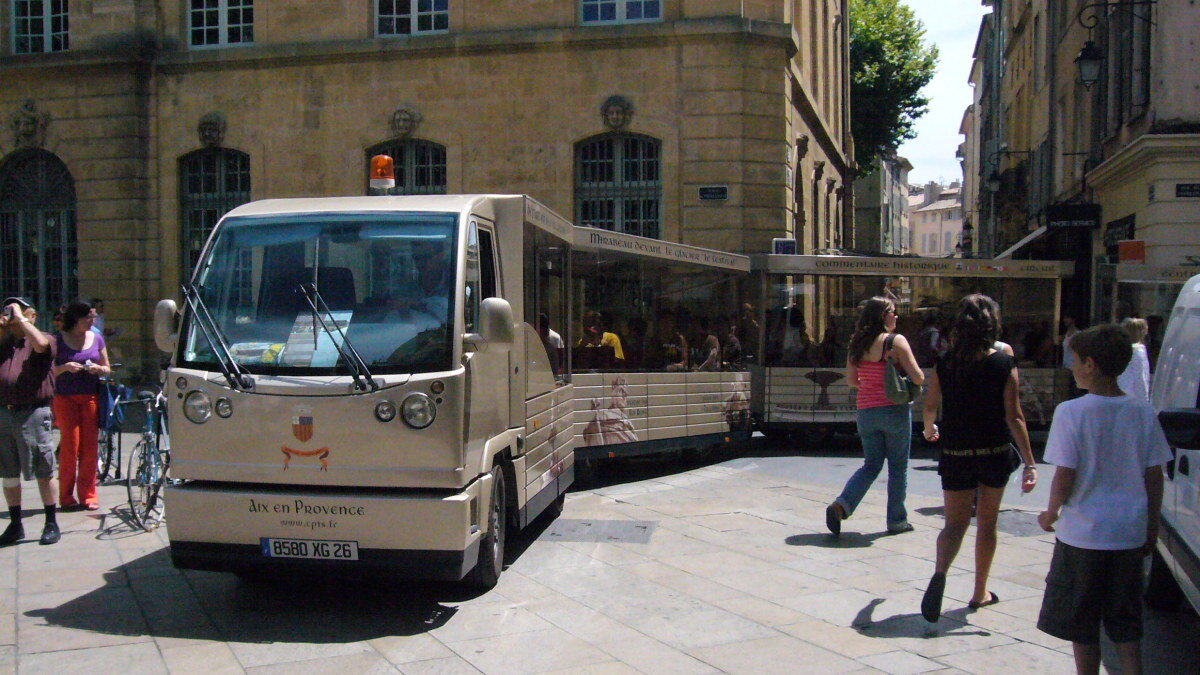 Le Train Touristique d'AixenProvence, AixenProvence  SeeProvence.com