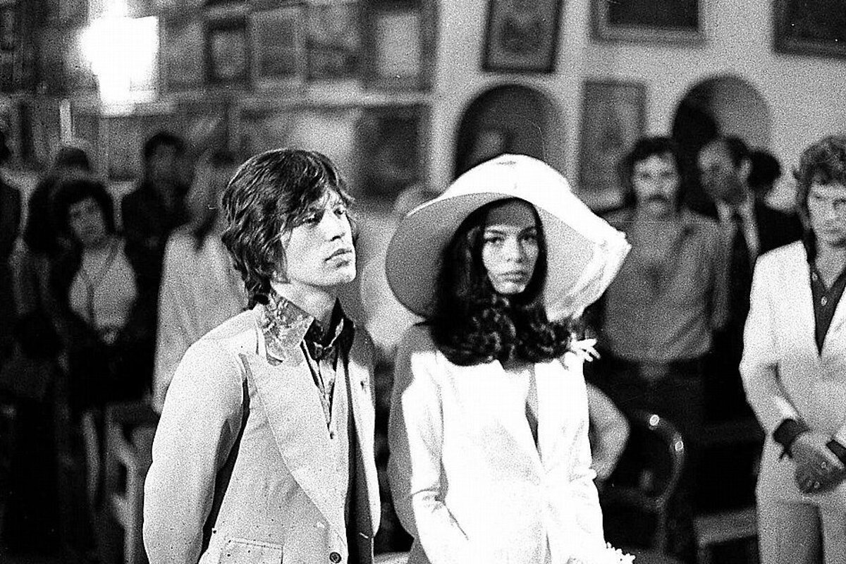 Mick & Bianca Jagger getting married in Chapelle Sainte Anne