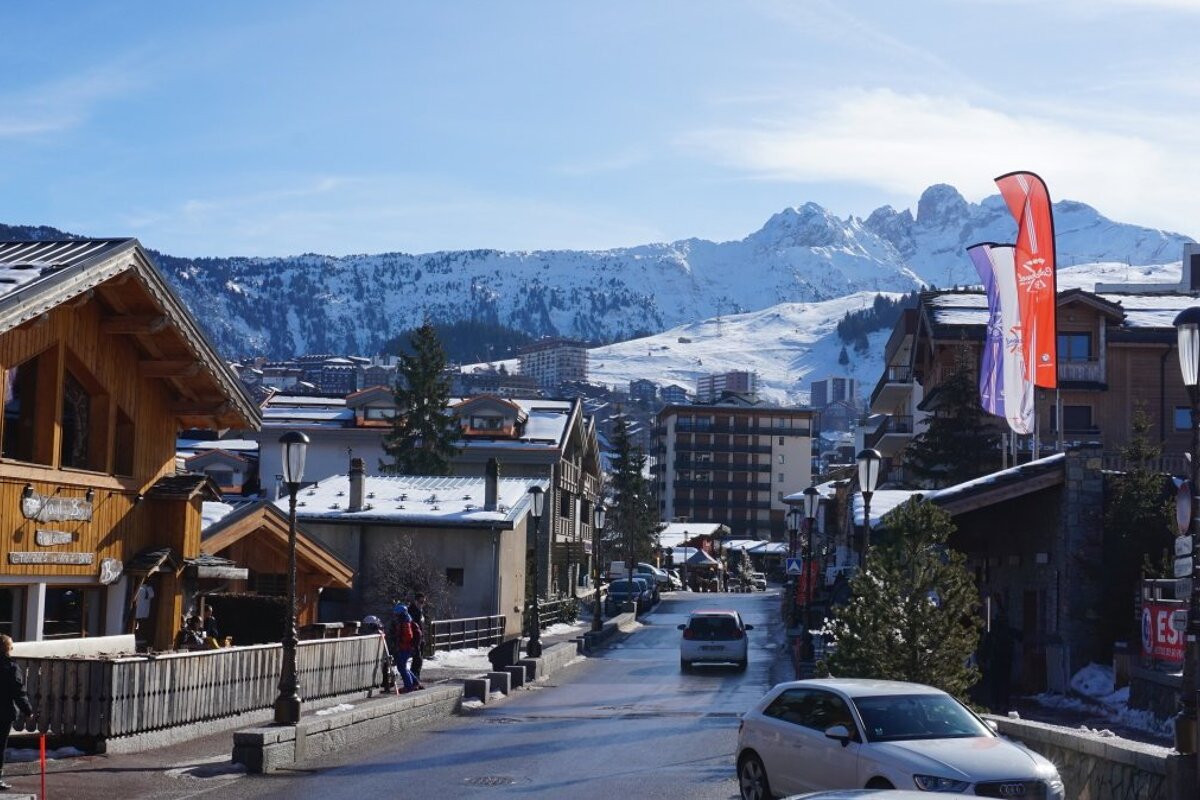 Courchevel Village (1550) | SeeCourchevel.com