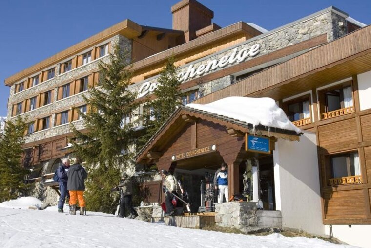 The Courchneige Hotel