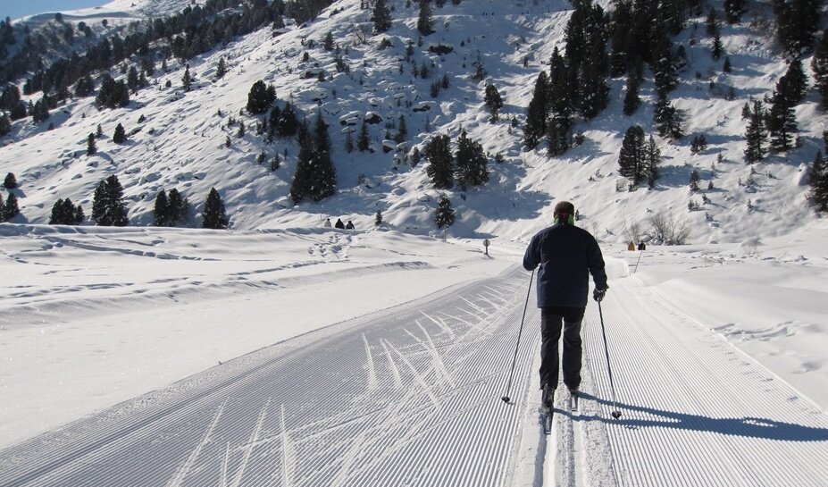 best base layer for cross country skiing