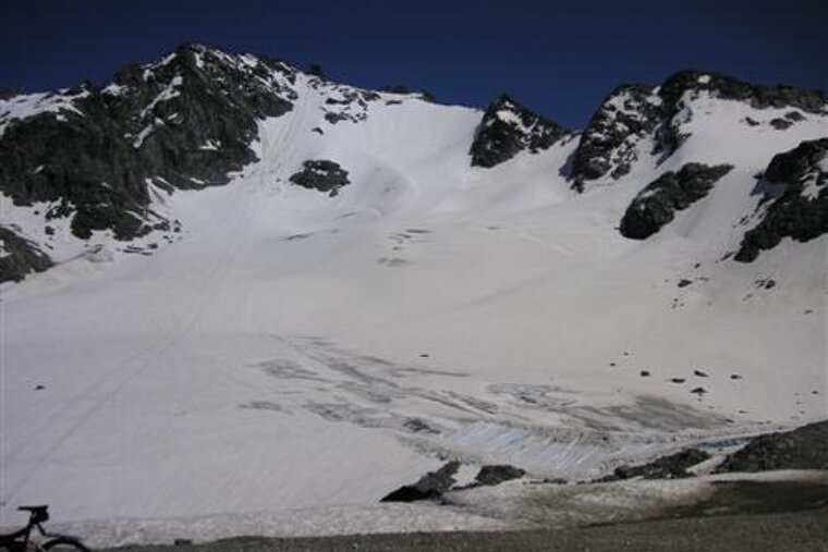 Mont Fort Glacier & it's protective sheet